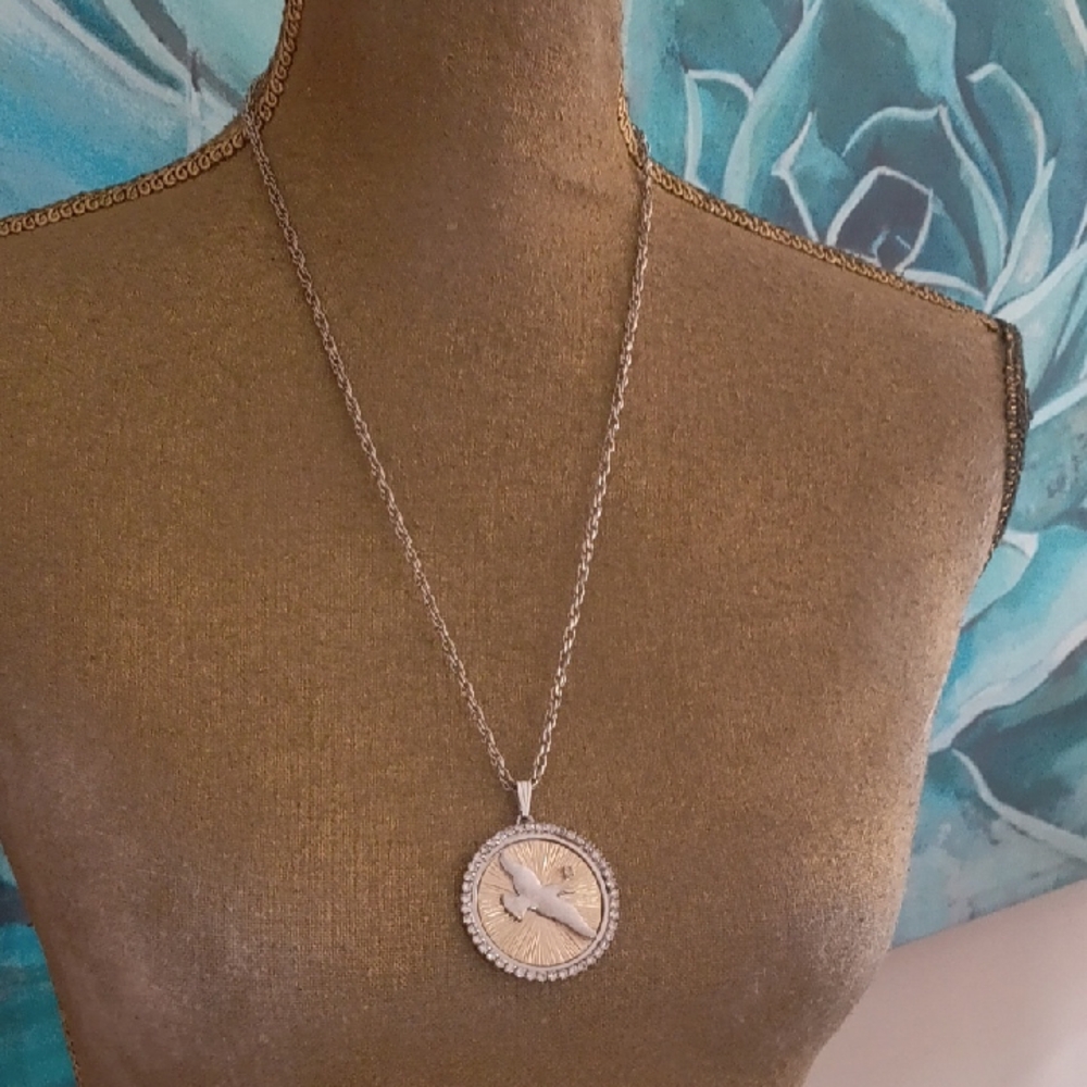 Chic Silver Eagle Bird Pendant Necklace